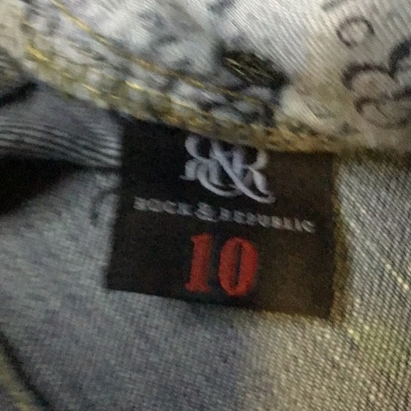 🧵Rock & Republic Woman's Size 10 Denim Jeans - Picture 2 of 4